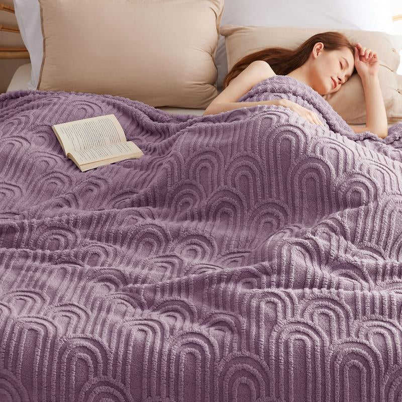 Bedsure Gentlesoft Fleece Blanket for Bed - Distinctive Arches,Super Soft & Cozy, Fluffy Blankets for Women & Girls, Ideal for Sofa & Couch, Boho Charmartfully Embossed Pattern Adds Amodern Flair to Your Cozy Decor,All-Season
