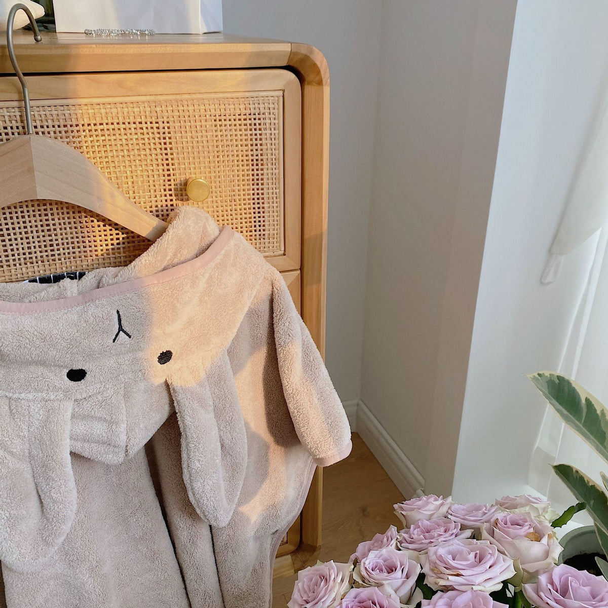 Trendy Rabbit Hooded Cartoon Bathrobes For Girls Boys