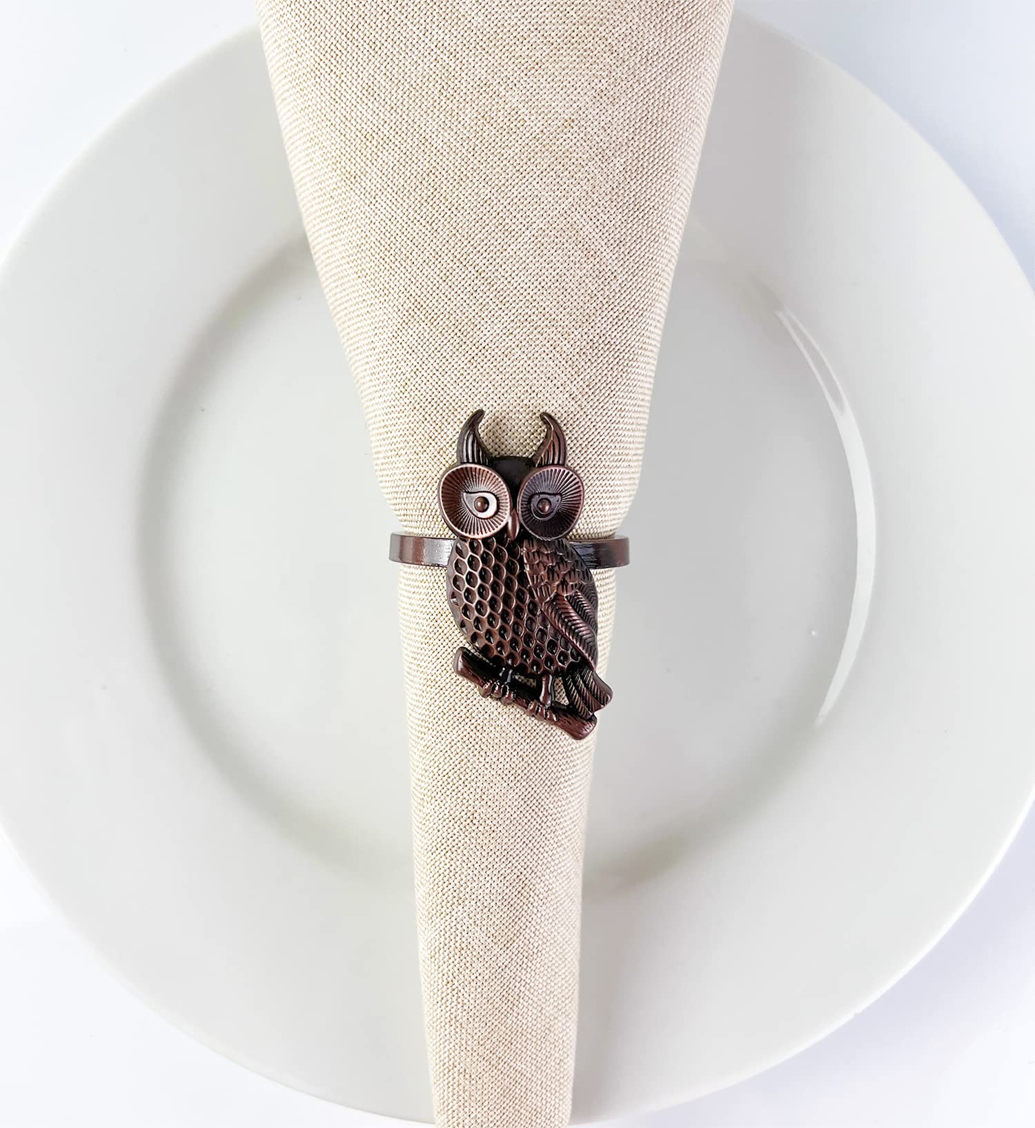 Fennco Styles Perched Owl Metal Napkin Rings, Set of 4 - Animal Napkin Holders for Home Décor, Dining Table, Banquets, Family Gathering and Special Occasions