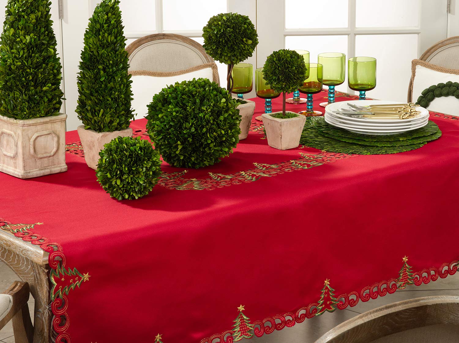 Fennco Styles Pandoro Collection Holiday Embroidered Christmas Tree Cutwork Border Table Linens – Ivory and Red Table Linens for Christmas Dinner, Family Gathering, Special Events and Home Décor