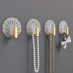 8pcs Self Adhesive Hook Decorative Hanger On Door Wall Adhesive Key Hanger Bathroom Towels Rack Cabinet Organizer Clothes Hanger Sea Shell Deluxe Shower Hooks Shaped Fun Design