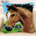 Animal Series Latch Hook Hand Knitted Embroidered Pillow Unfinished Embroidery Material Latch Hook Rug Kits Beginner DIY Supply