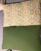 Vintage Damask Patterned Accent Pillow - Elegant Bohemian Throw Cushion