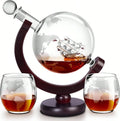 Decanter Globe Set With 2 Etched Glasses