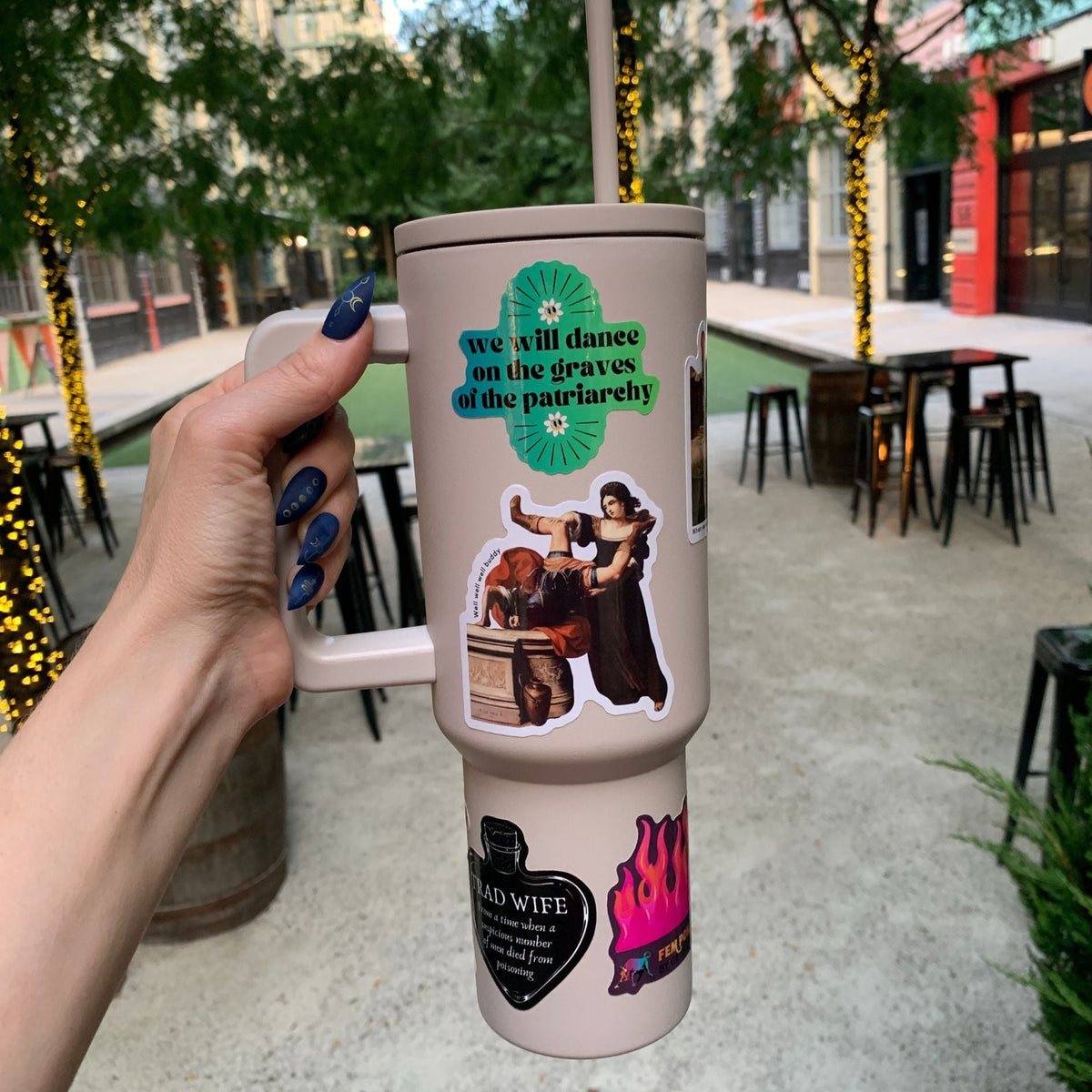 Monocolor Tumbler 40 Oz With Handle