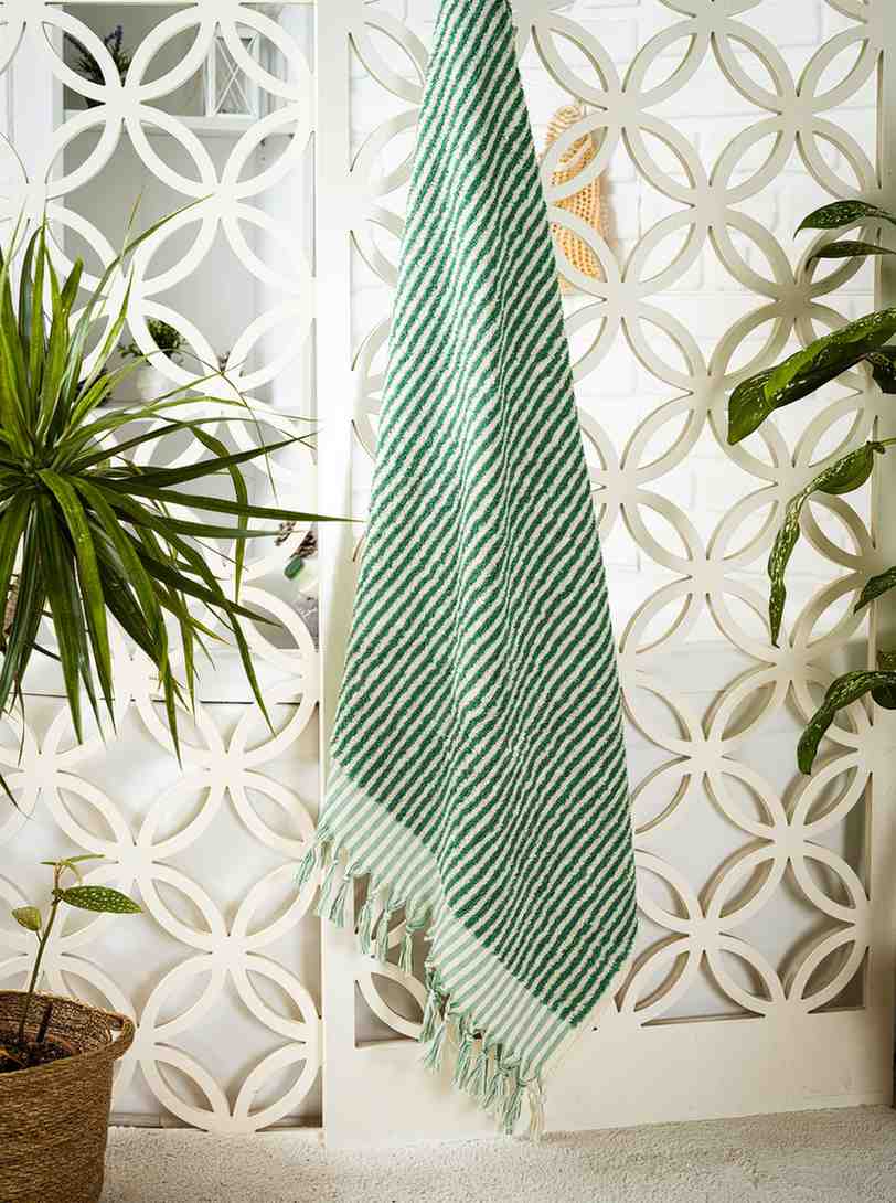 100% Organic Cotton Striped Bath Towel