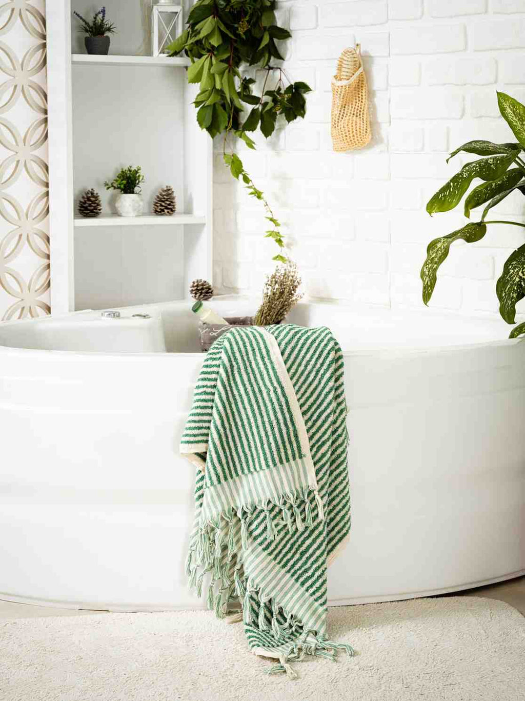 100% Organic Cotton Striped Bath Towel
