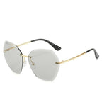 Classic Rimless Sunglasses Women Metal Frame Diamond Cutting Lens Sunglasses For Women New Fashion Black Color New Retro Sun Glasses For Women New Summer Style Sun glasses For Female Famous Style Frames