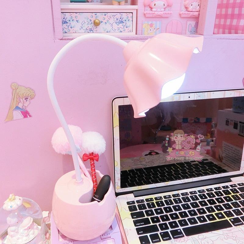 Lovely 3 Levels Dimmer Reading Table Lamp Pen Case Base Student LED Desk Lamp Girls Charge Bedside Lamp for Bedroom Studyroom Cute Study Lamps for Bedroom Décor